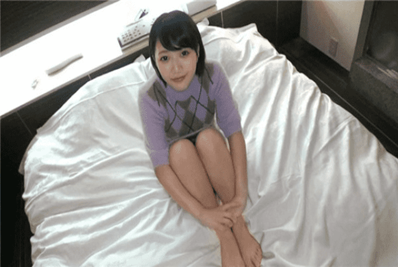 SIRO-3293 18歲專業學生。目前沒有男朋友。約會的人數 2 人 中瀨希